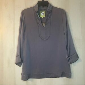 Elizabeth McKay gray tunic v neck 3/4 sleeves size 6